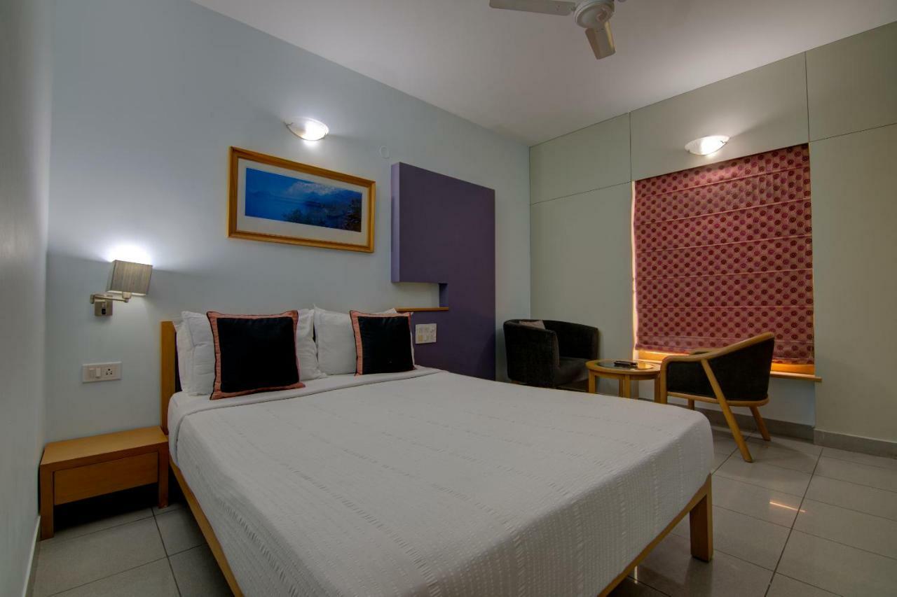 Tristar Serviced Apartments Bangalore Exterior photo